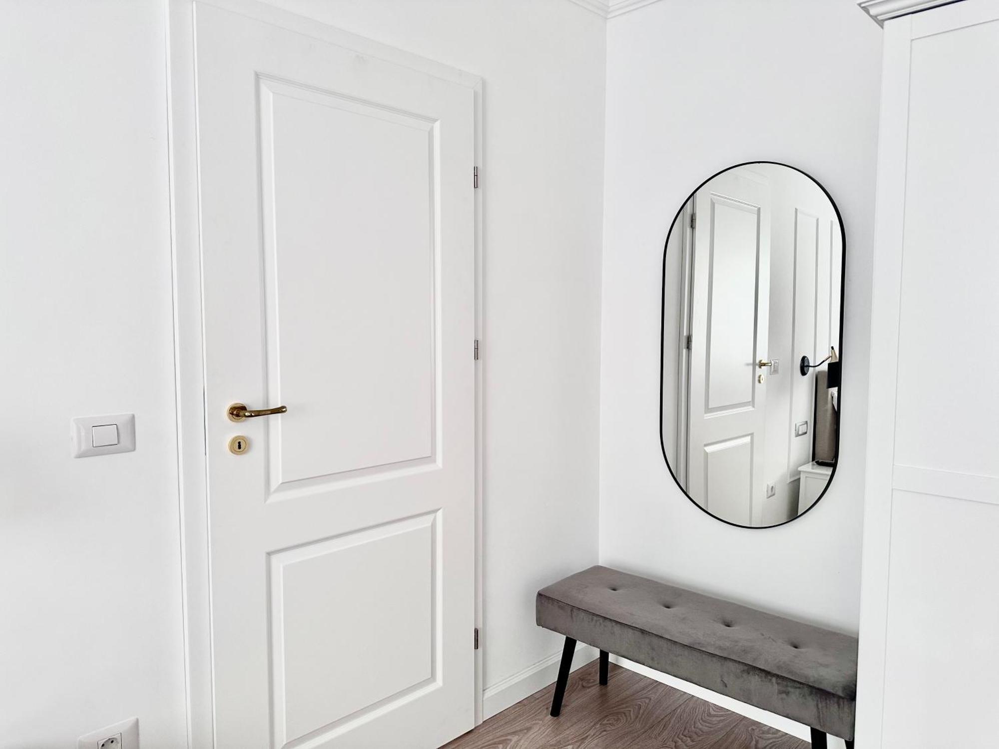 Central Spacious Apartment With Balcony - Alba Carolina Alba Iulia Eksteriør bilde